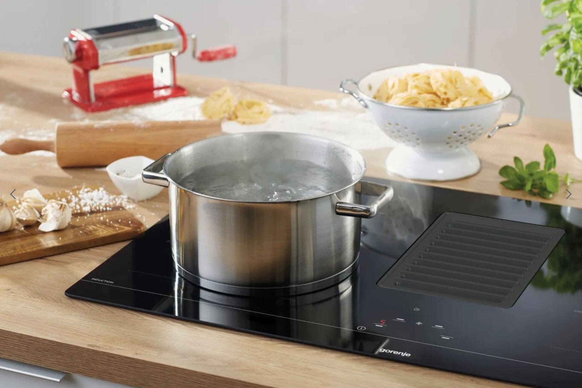 Gorenje Platetopp med ventilator HET949BSC Gorenje Platetopp med ventilator HET949BSC