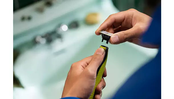 Philips OneBlade QP2724/10 Philips OneBlade QP2724/10